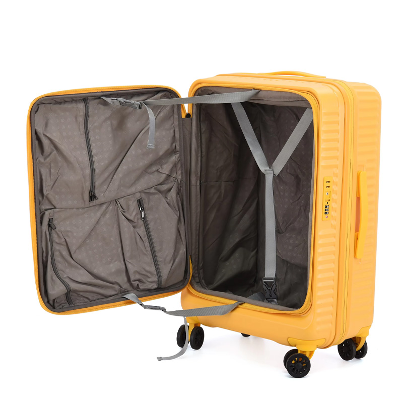 Personalized travel bags collection